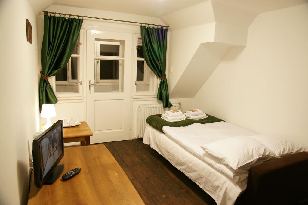 Bed and Breakfast Willa Zwolakowka Істебна Номер фото